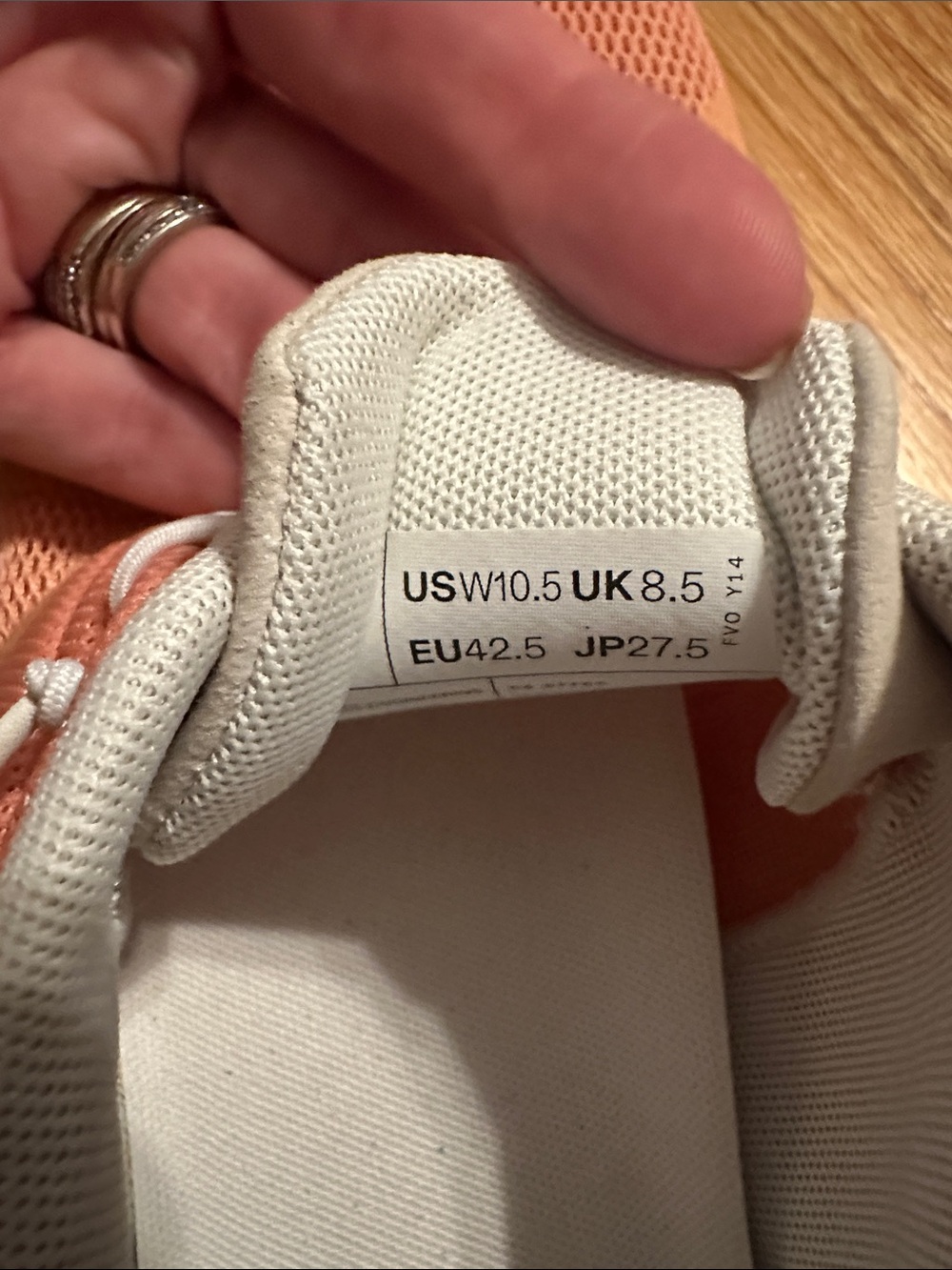 On Running Women's Coral Peach Athletic Sneakers with Beige Accents - Picture 4 of 6